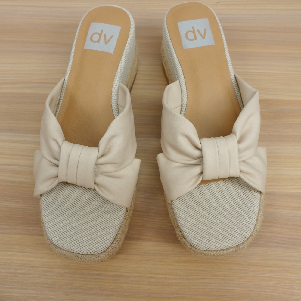 Coastal Grandma Wedge Sandals Womens 6 Cream Cottage Coquette Knot DV Dolce Vita